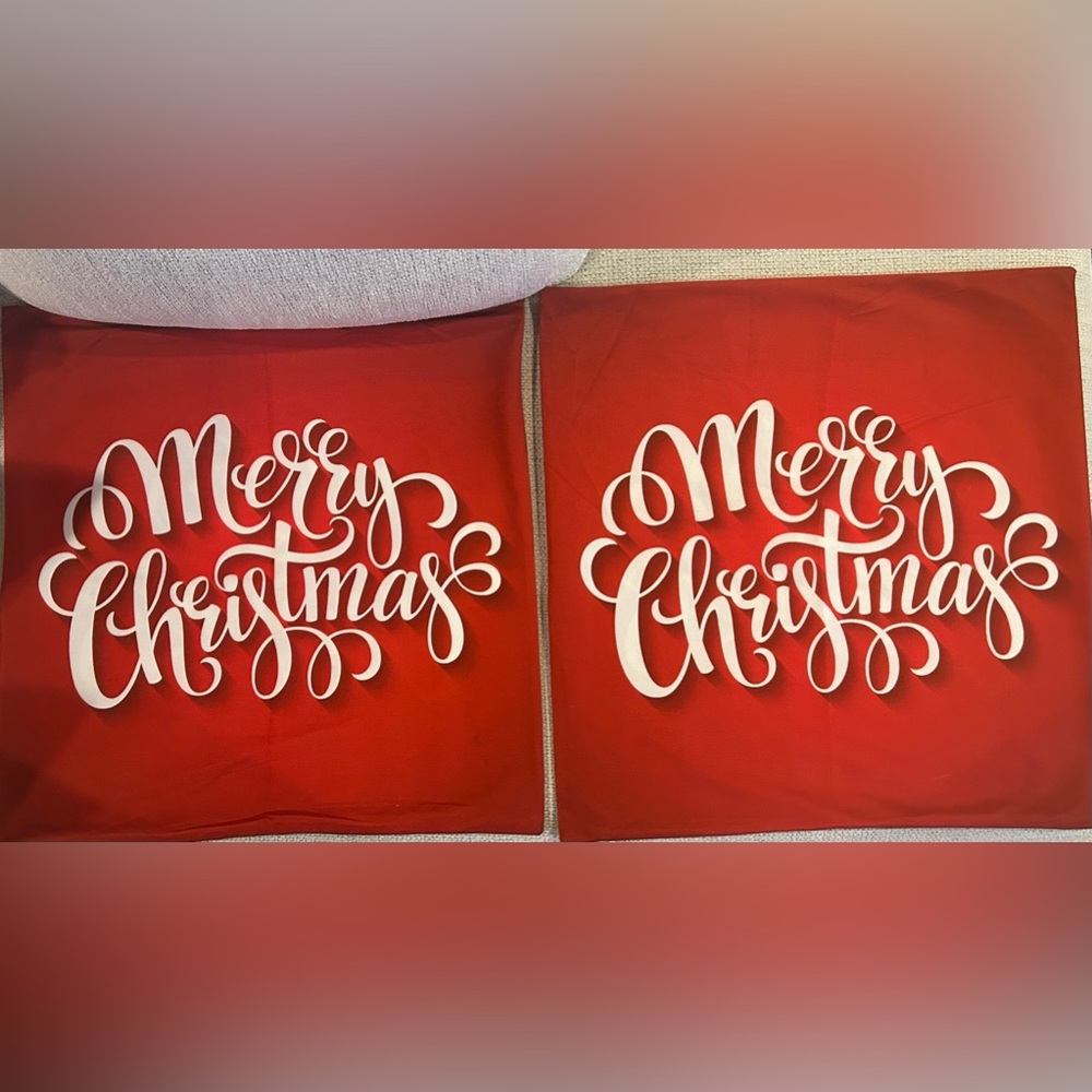 Christmas Pillow Cover Set (2) -Size 22x22-Red/White Great Condition🎄